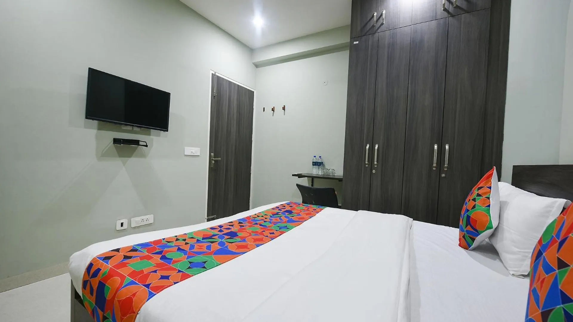 **** فندق Fabhotel Alpha غورغاون الهند